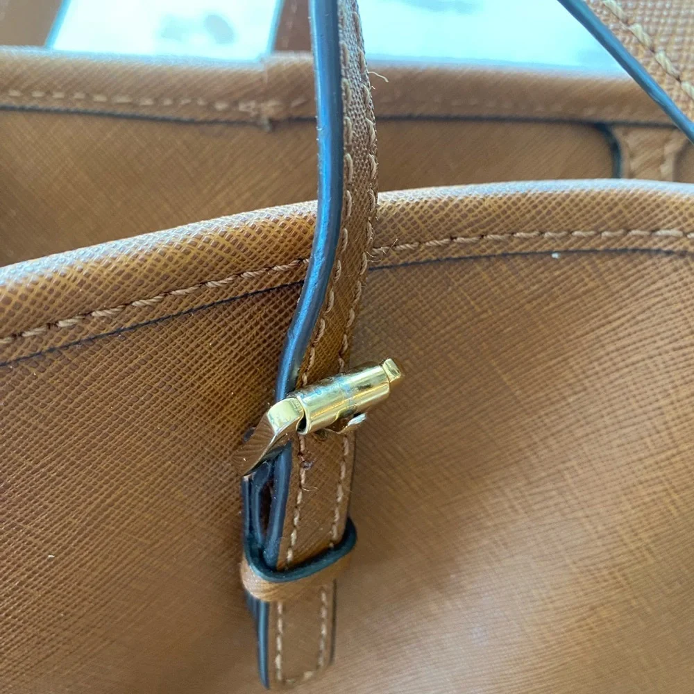 Michael Kors Brown Tan Gold Tote Shoulder Bag Purse with Crossbody Strap - Picture 16 of 16